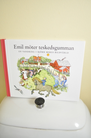 Emil möter teskedsgumman - En vandring i Björn Bergs bildvärld